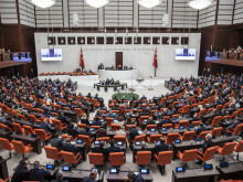 Парламентът на Турция се събира на първо заседание след изборите