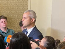 Костадинов за проектокабинета: Това е политическо правителство, не експертен кабинет