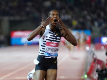 Падна световният рекорд в бягането на 1500 метра при жените
