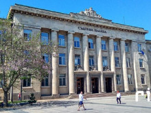 Съдът в Русе остави за постоянно в ареста двама мигранти