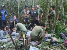 4 деца са намерени живи след самолетна катастрофа и 40 дни в джунглата на Колумбия