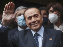 Марк Рюте за Берлускони: Италия загуби силна личност