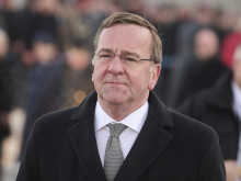 Министърът на отбраната на Германия: Не можем да заменим всеки загубен от Украйна танк