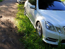 Областната администрация задвижи решаването на проблема с колите в Морската градина във Варна
