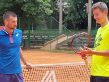 Донев спечели срещу Радулов в български дуел на тенис турнир в Сърбия