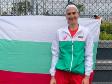 Джулия Терзийска отпадна в първия кръг на турнир в Рим