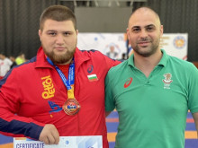 Още един медал за България от турнир по борба в Армения