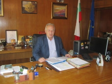 Кметът на Смолян с поздравление за 63 години от обединението на града