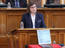 Нинова: Това не е правителство в полза на България, а е правителство на интереси