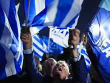 Нова Демокрация печели мнозинство на изборите в Гърция