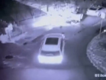 За 7 минути: Откраднаха скъп автомобил от двор в София