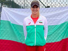 Топалова победи Вангелова на силен турнир по тенис на Карибите