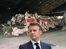 Джулиано Амато: Франция е свалила пътнически самолет в опит да убие Кадафи
