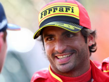 Карлос Сайнц спечели квалификацията на Формула 1 в Италия