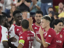Монако продължава с победите и е на върха в Лига 1