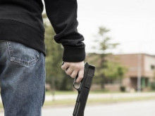 Шофьор размаха пистолет от колата си в Бургаско