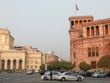 Гюнтер Фелингер призова Армения да се присъедини към НАТО