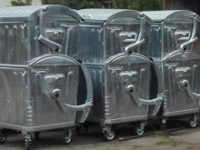 Подменят контейнерите за смет в Ловеч