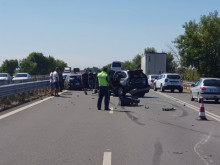 Сериозна катастрофа с три автомобила на магистрала 