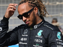 Люис Хамилтън планира оставане във Формула 1 и след 2025 година