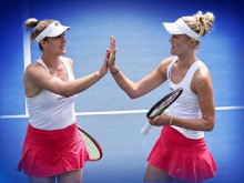 Канадка и новозеландка шампионки при женските двойки на US Open