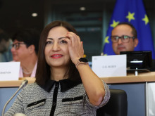 Politico: Одобрението на ЕП за Илиана Иванова не е изненада
