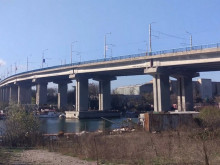 Пиян шофьор се блъсна в катастрофирал автомобил на Аспарухов мост