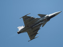Украински пилоти са преминали обучение, за да летят на изтребители Gripen