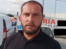 Предприемач от Пловдивско: Бентлитата са мит, моята кола струва 4000 лева