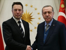 Ердоган поиска от Илон Мъск да построи новия завод на Tesla в Турция