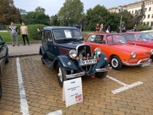 Уникални ретро автомобили събраха очите на ценителите в София