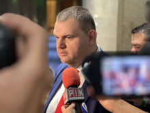 Пеевски: Редно е да се свика Комисията по отбрана и министър Тагарев да даде обяснения