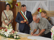 54 семейства се ожениха заедно в Павликени