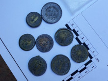 МВР иззе антични монети и медальон от 61-годишен мъж от Жребичко
