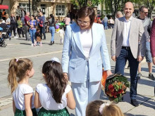 Корнелия Нинова: Вицепрезидентът Йотова навръх празника напада и заплашва