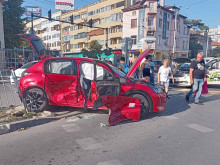 Зверска катастрофа стана в центъра на Варна
