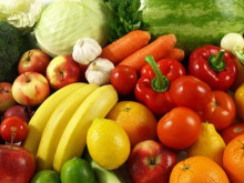 Плодове и зеленчуци на самообслужване в магазин без продавач