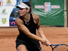 Каратанчева отпадна на полуфиналите на двойки на турнира в Сърбия