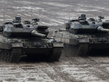 Reuters: Украйна примамва западните оръжейни производители да трансформират отбранителната индустрия