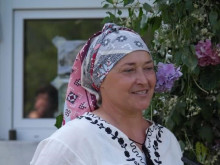 На Петковден – с българска носия в Докатичево