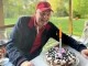След като претърпя операция, известен водещ отпразнува 58-ия си рожден ден