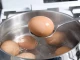 7 трика как да не спукате яйцата, докато ги варите
