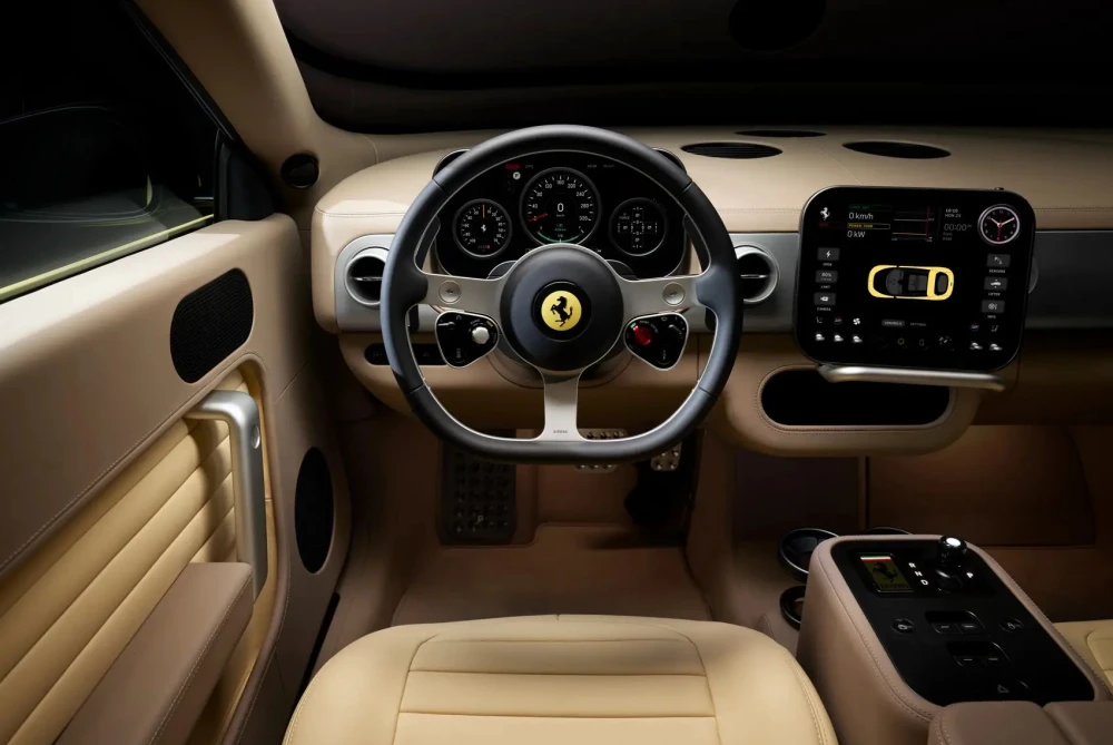 Новото електрическо Ferrari отвътре