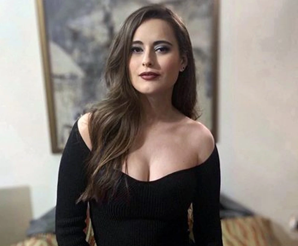 Красивата Габриела