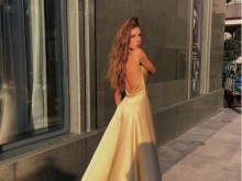 Щерката на Радев без баща си в един от най-важните си дни