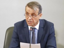 Проф. Костов: Необосновано е недоволството за носене на маски