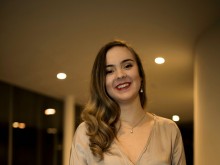 20-годишна българка е най-младият преподавател в "Йейл"