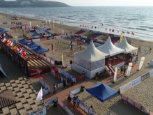 Две наши двойки заминават за европейското по плажен волейбол