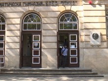 Започна се! Ученик е с коронавирус, класът му е под карантина
