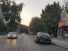 Читател: Ако си с "Мерцедес" можеш да паркираш навсякъде
